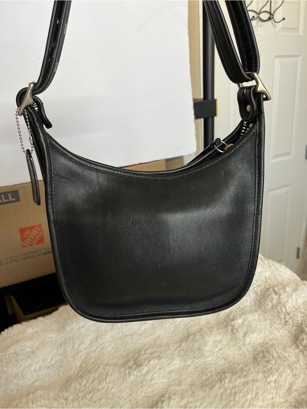 Vintage COACH #9950 "Janice's Legacy Bag" Black Leather Crossbody Bag Purse